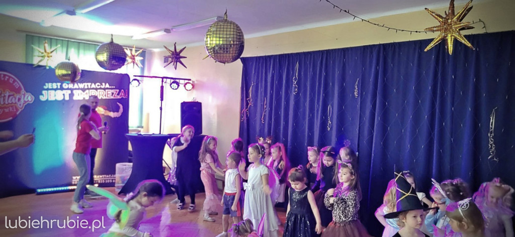 Bal karnawałowy w przedszkolu