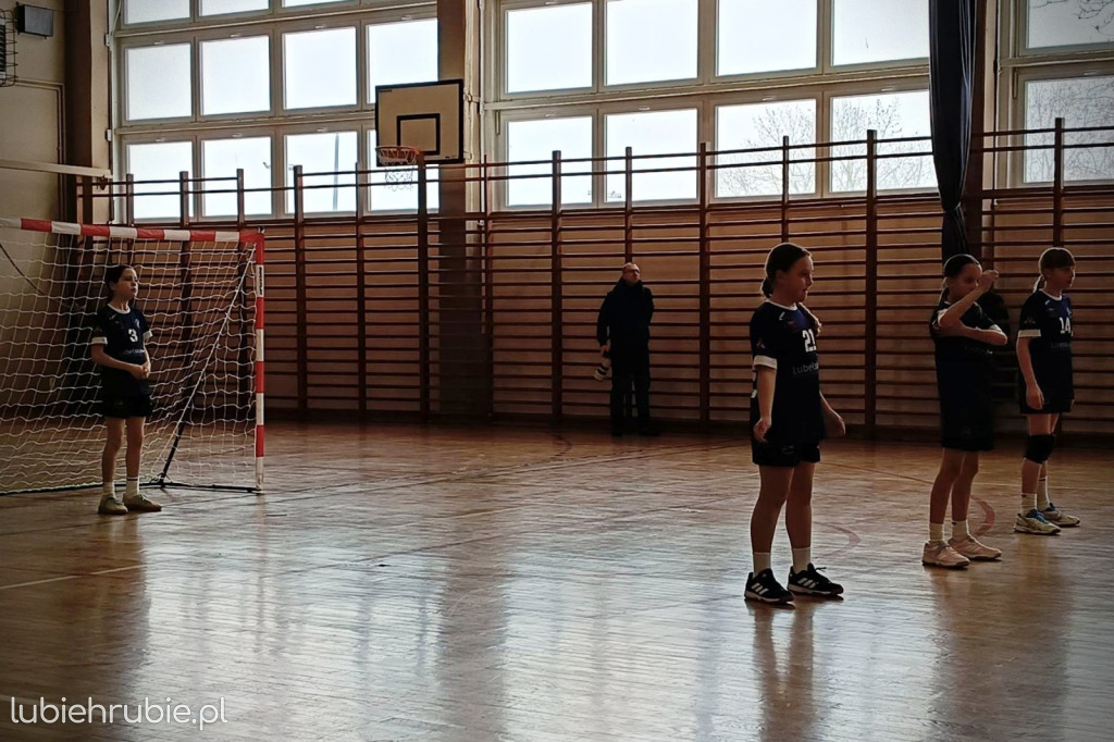 Piłkarki ręczne Unii Hrubieszów rywalizowały w Chełmie