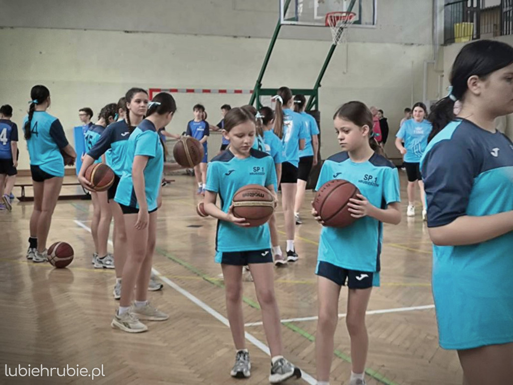 Dziewczęta z Trójki oraz chłopcy z Dwójki najlepsi!