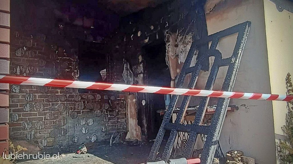 Pomoc dla rodziny z Trzeszczan po pożarze domu
