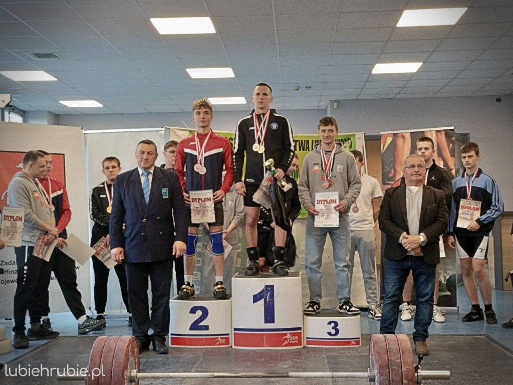 Wojewódzkie medale mocarzy z Hrubieszowa