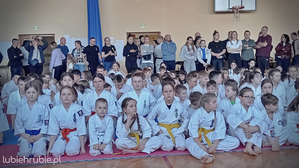 Sto procent medali dla hrubieszowskiej sekcji karate