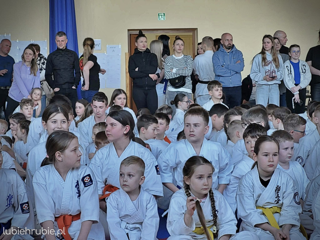 Sto procent medali dla hrubieszowskiej sekcji karate