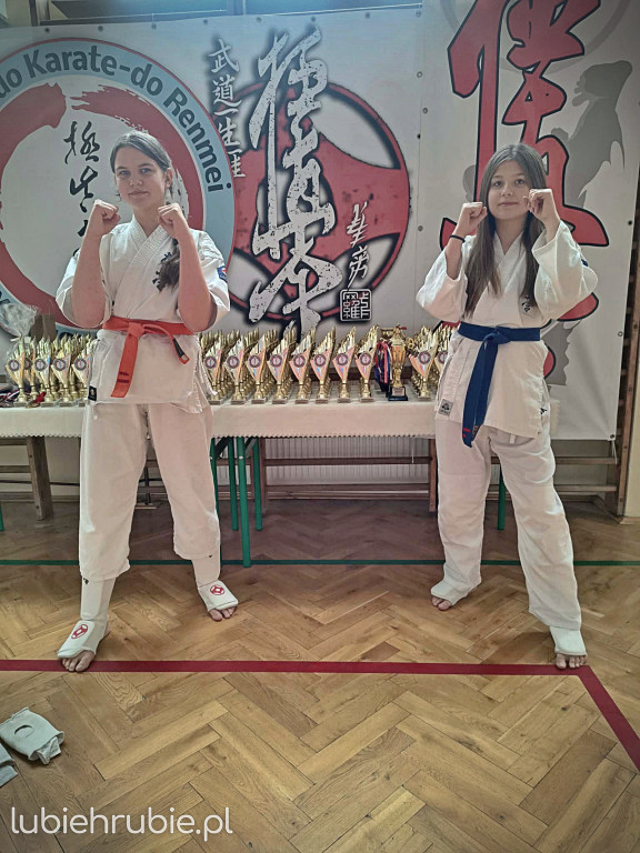 Sto procent medali dla hrubieszowskiej sekcji karate
