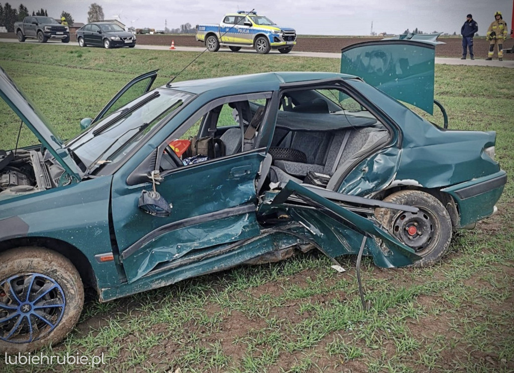 Groźny wypadek koło Tomaszowa