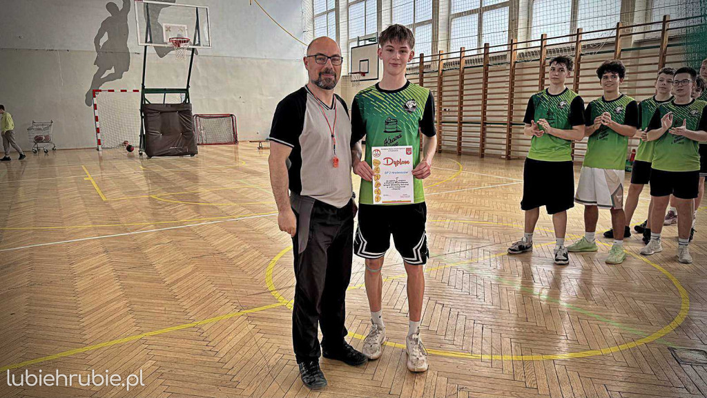 Awans koszykarzy Dwójki