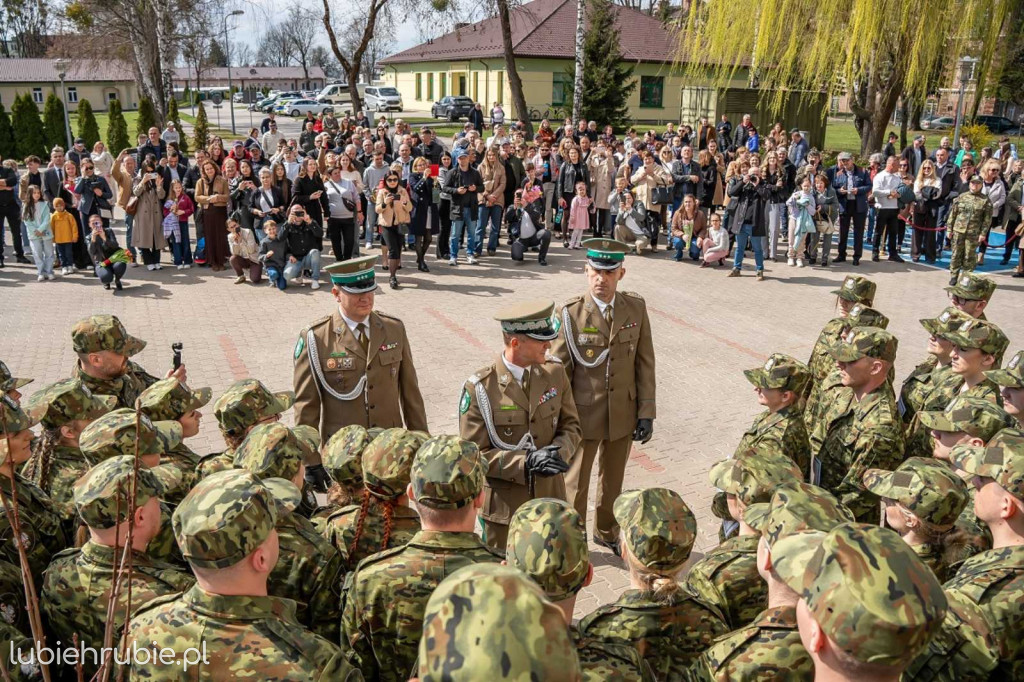 Ślubowanie nowo przyjętych funkcjonariuszy