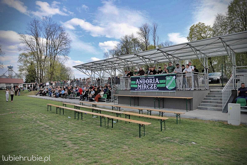 Otwarcie stadionu w Dołhobyczowie
