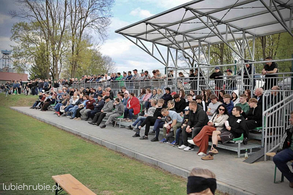 Otwarcie stadionu w Dołhobyczowie
