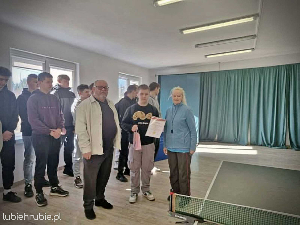 Sportowe pożegnanie maturzystów