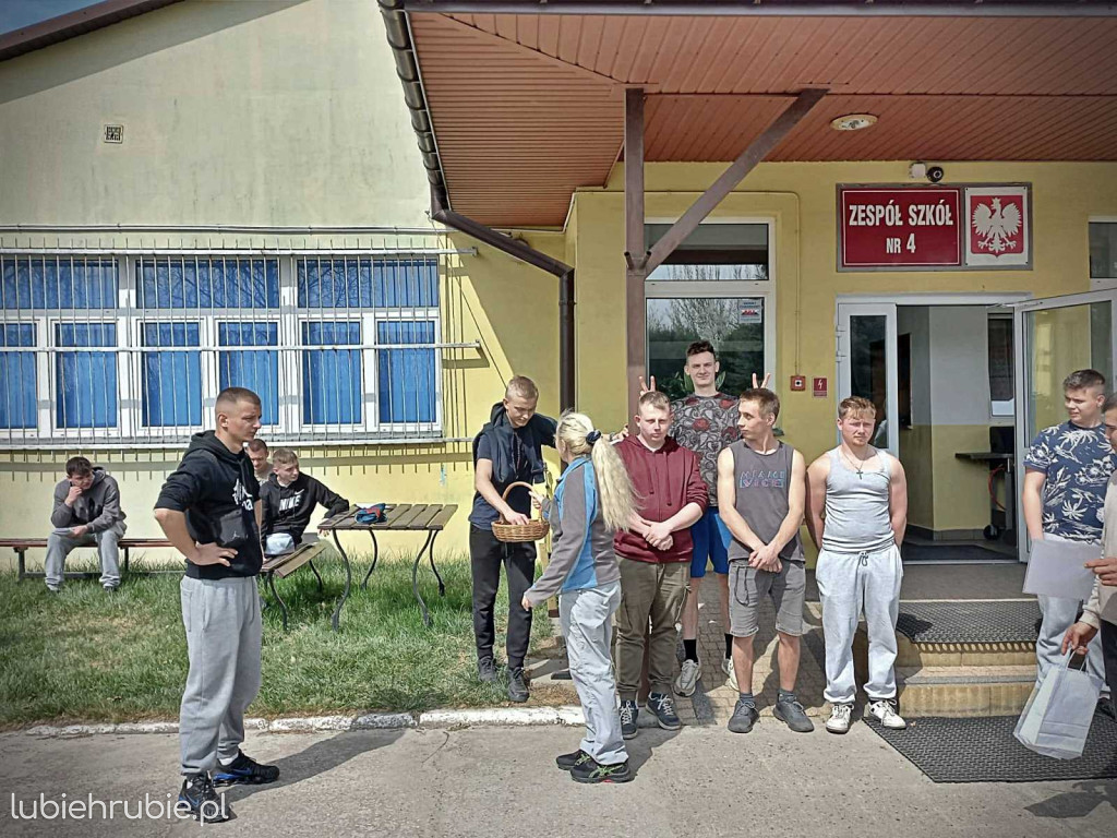 Sportowe pożegnanie maturzystów