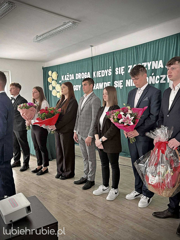 Pożegnanie absolwentów