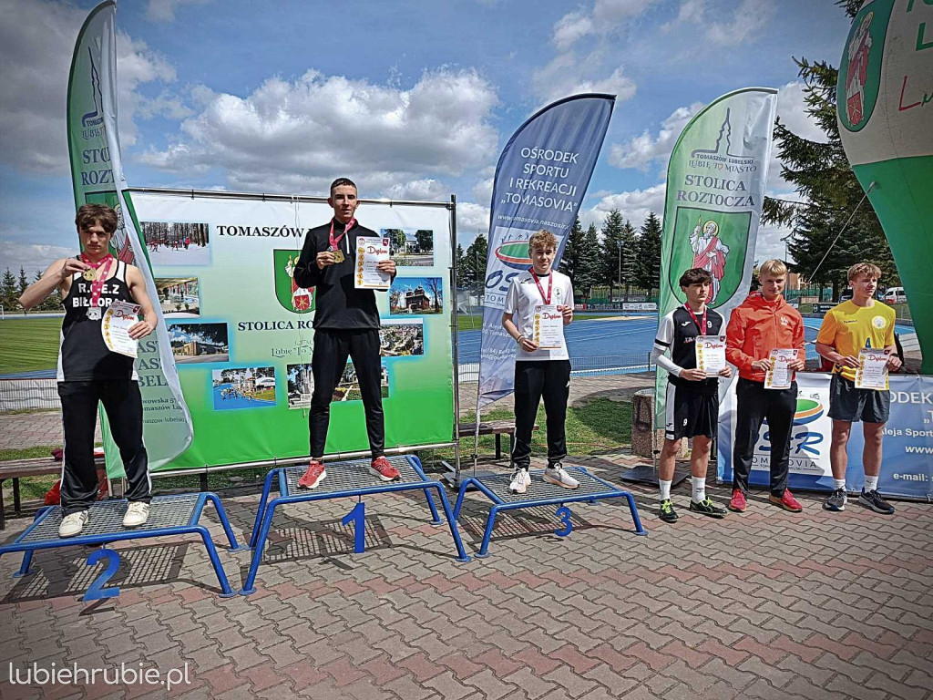 Przełajowcy ze Staszica dwukrotnie na podium