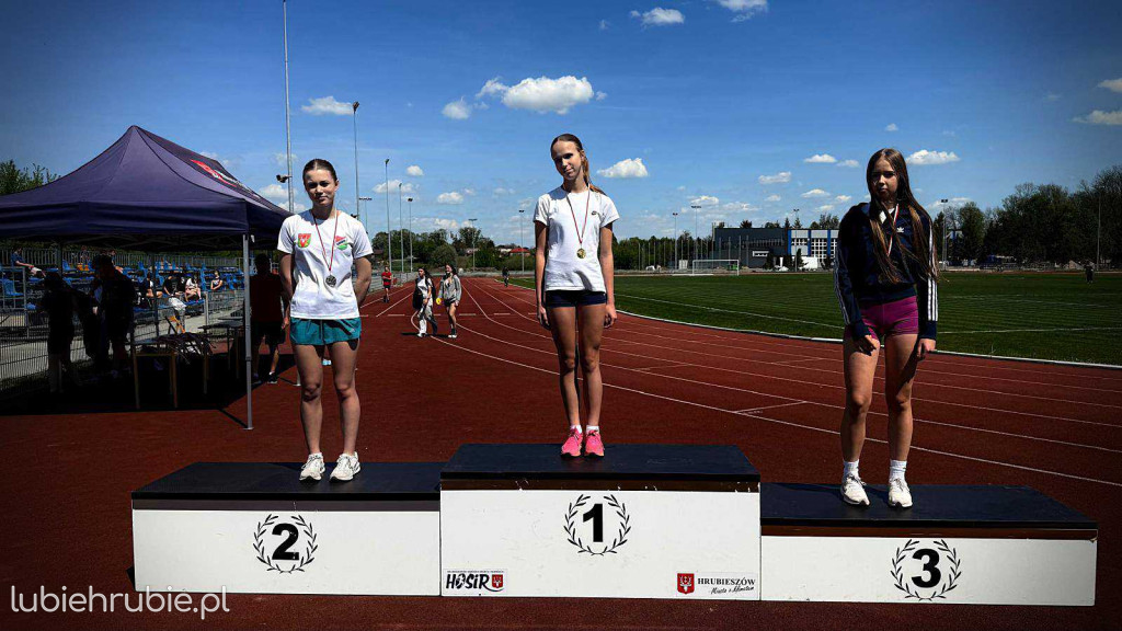 Dwójka najlepsza w lidze lekkoatletycznej