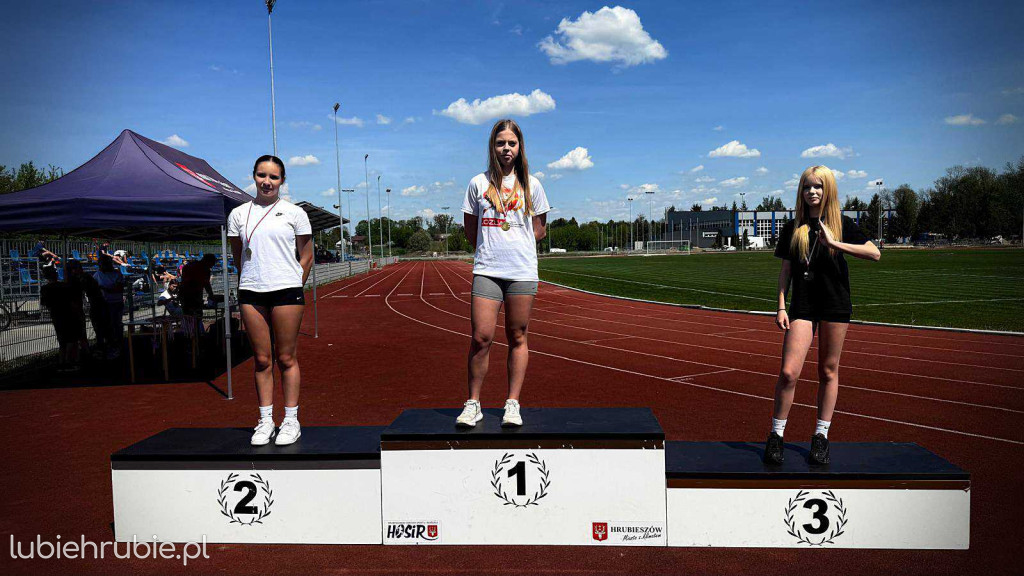 Dwójka najlepsza w lidze lekkoatletycznej