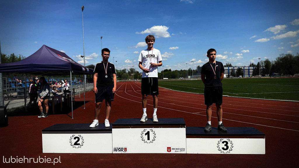 Dwójka najlepsza w lidze lekkoatletycznej