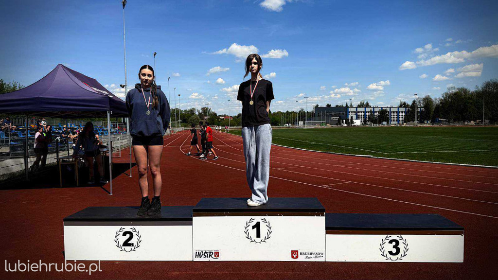 Dwójka najlepsza w lidze lekkoatletycznej