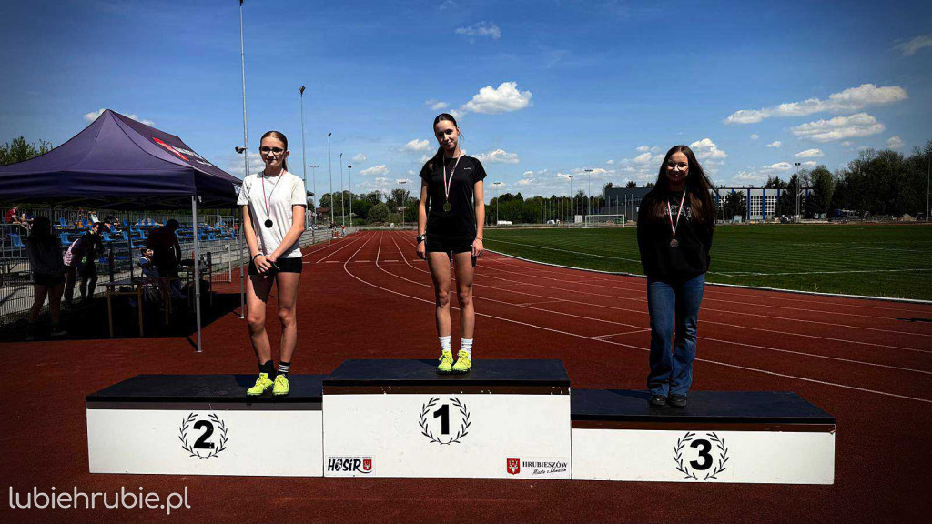 Dwójka najlepsza w lidze lekkoatletycznej