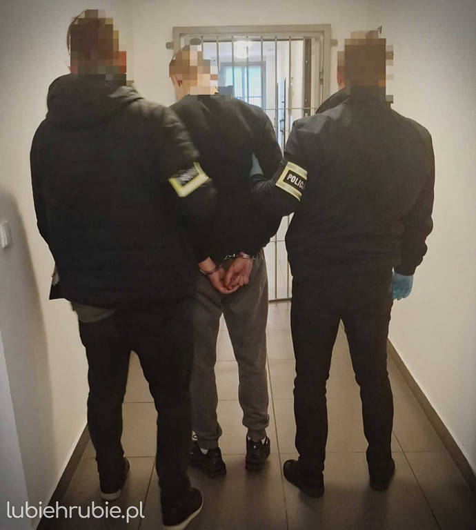 W ruch poszła siekiera, nóż i kij bejsbolowy