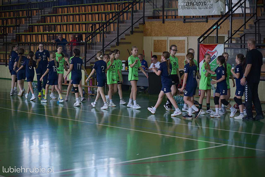 Zwycięstwo i przegrana szczypiornistek Unii
