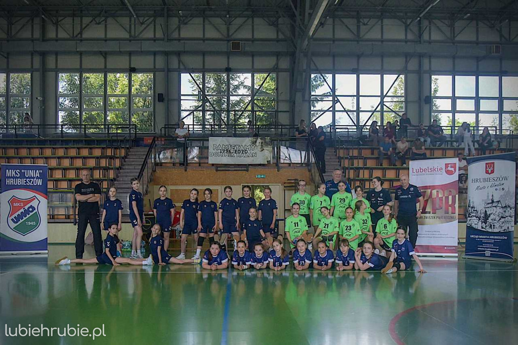 Zwycięstwo i przegrana szczypiornistek Unii