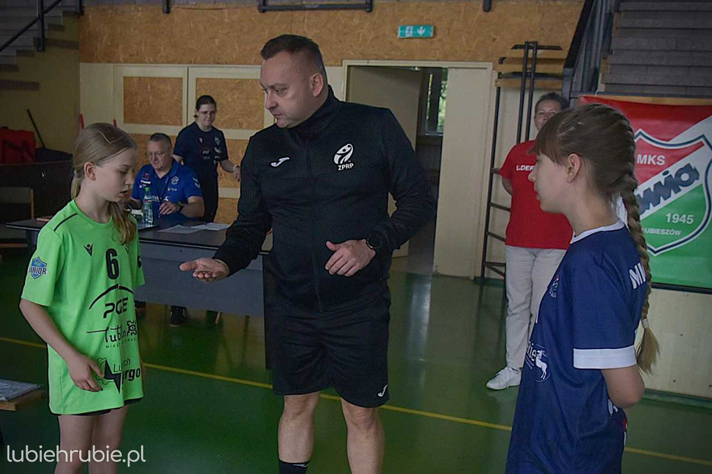 Zwycięstwo i przegrana szczypiornistek Unii