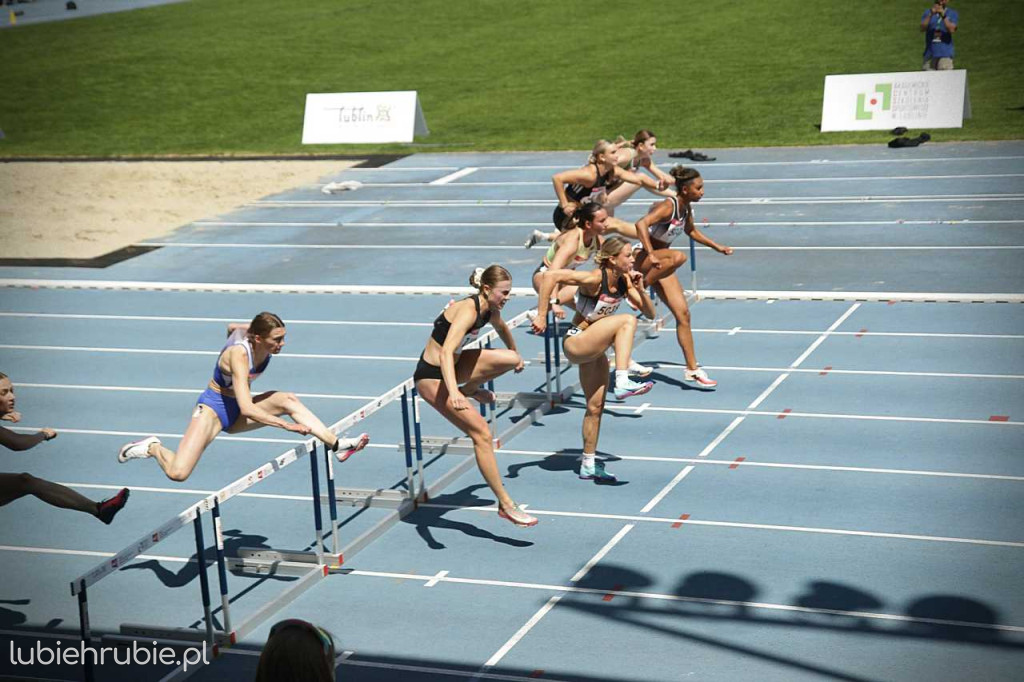 Gajewska, Śmietanka i Kitliński z medalami AMP