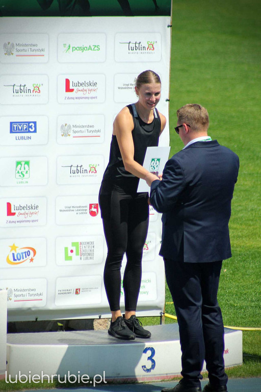 Gajewska, Śmietanka i Kitliński z medalami AMP