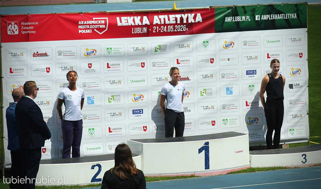 Gajewska, Śmietanka i Kitliński z medalami AMP