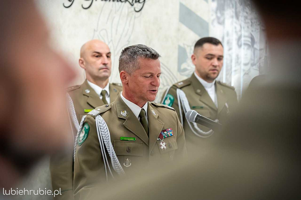 Ślubowanie funkcjonariuszy służby kontraktowej