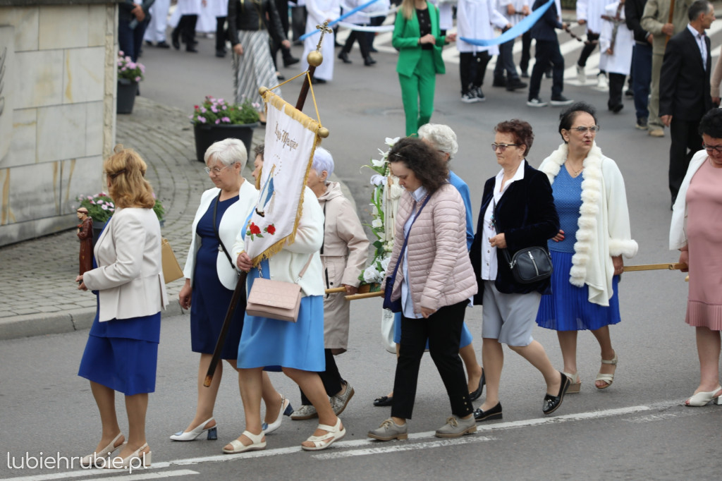 Procesja Bożego Ciała w centrum Hrubieszowa