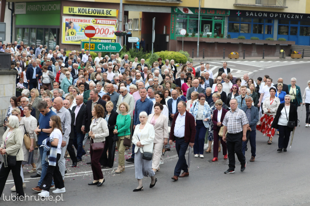 Procesja Bożego Ciała w centrum Hrubieszowa