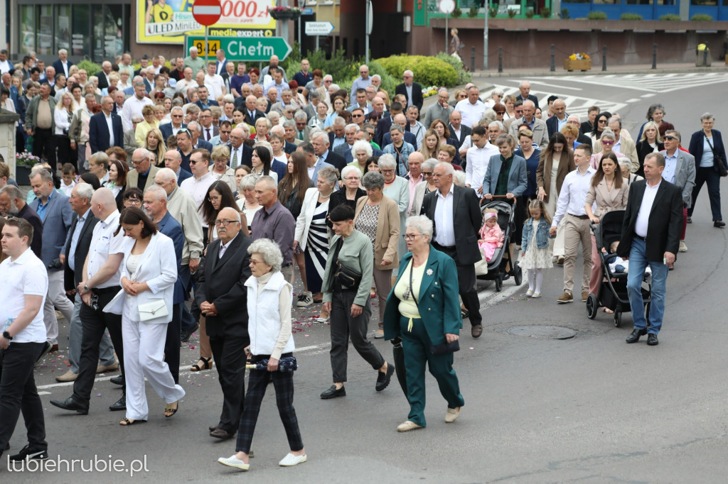 Procesja Bożego Ciała w centrum Hrubieszowa