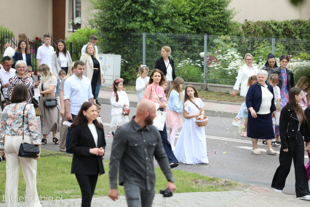 Procesja Bożego Ciała w centrum Hrubieszowa