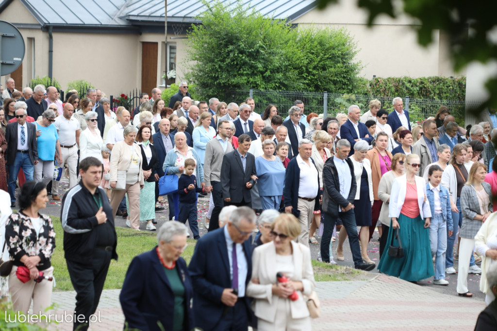Procesja Bożego Ciała w centrum Hrubieszowa