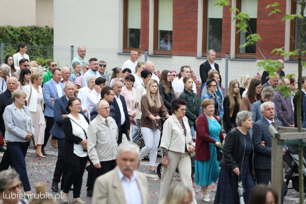 Procesja Bożego Ciała w centrum Hrubieszowa