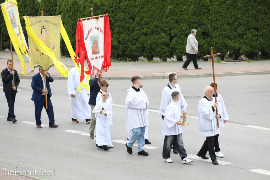 Procesja Bożego Ciała w centrum Hrubieszowa
