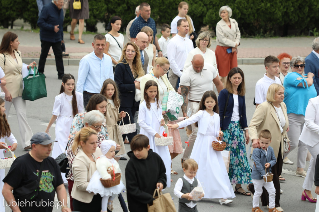 Procesja Bożego Ciała w centrum Hrubieszowa