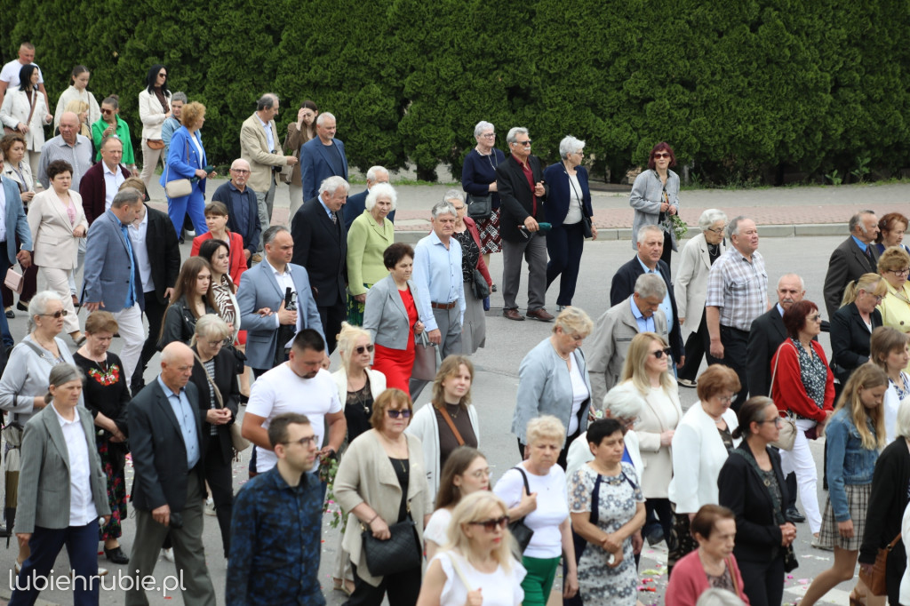 Procesja Bożego Ciała w centrum Hrubieszowa