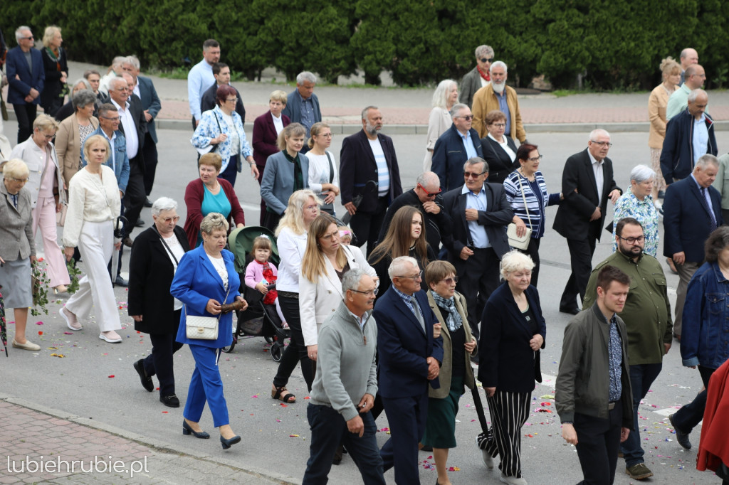 Procesja Bożego Ciała w centrum Hrubieszowa