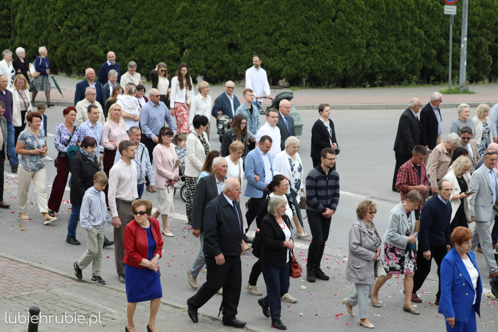 Procesja Bożego Ciała w centrum Hrubieszowa