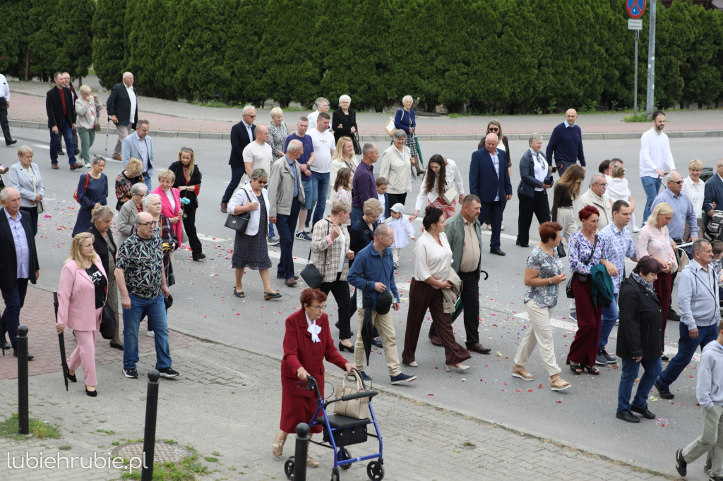 Procesja Bożego Ciała w centrum Hrubieszowa