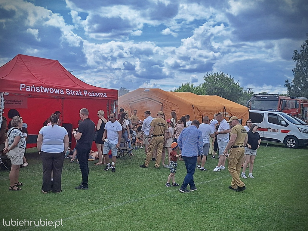 Mundurowy Dzień Dziecka i piana party