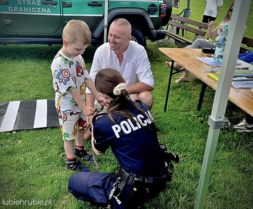 Mundurowy Dzień Dziecka i piana party