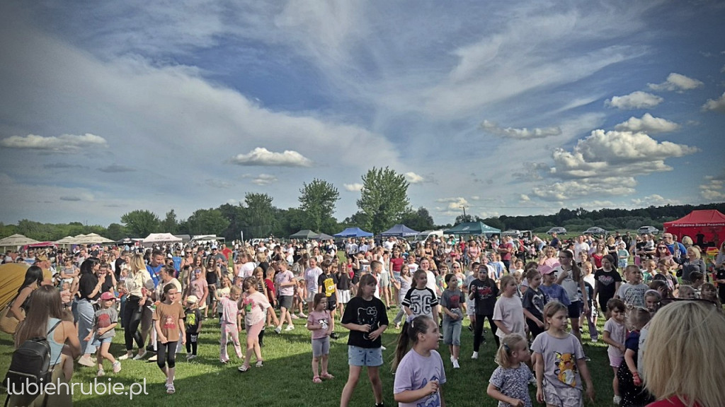 Mundurowy Dzień Dziecka i piana party