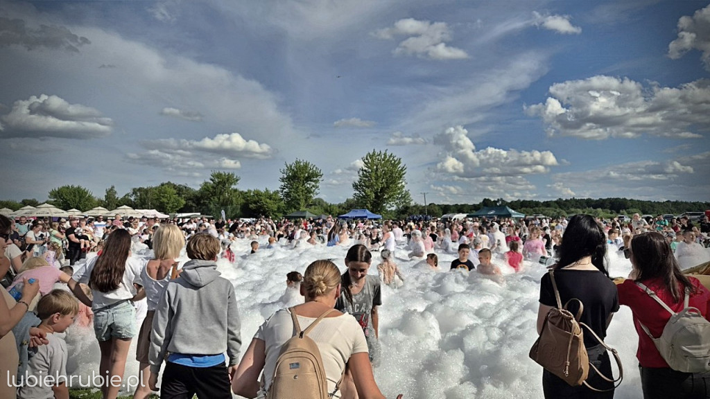 Mundurowy Dzień Dziecka i piana party