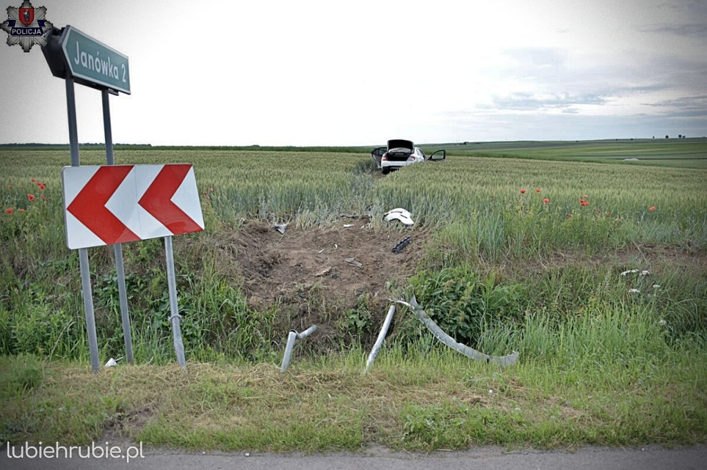 Mercedesem w pole