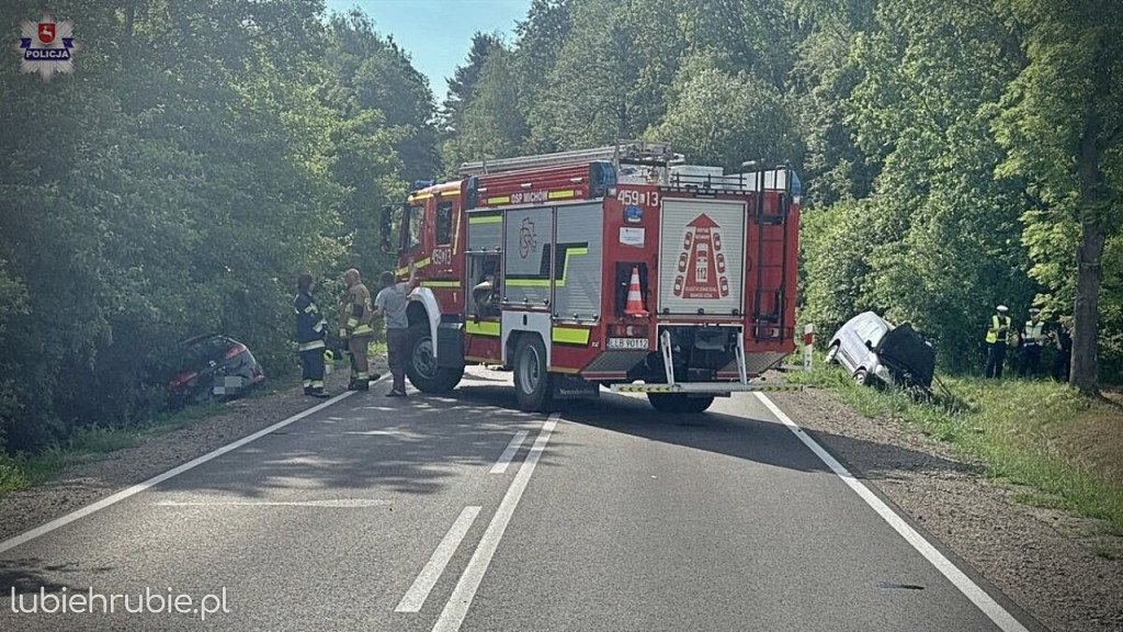 Tragiczne zderzenie czołowe osobówek