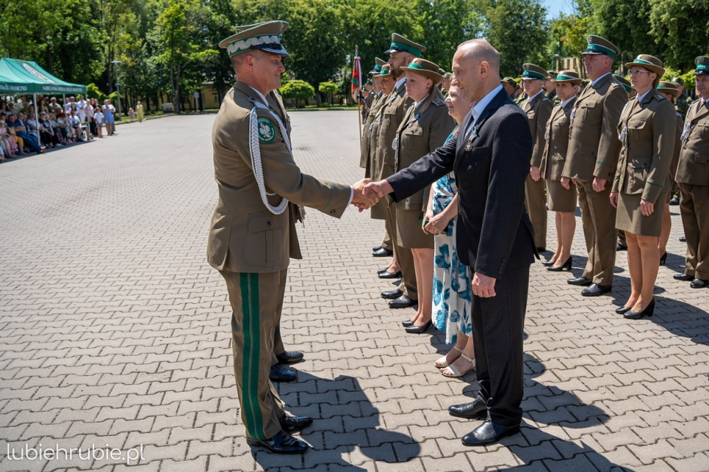 Ślubowanie nowo przyjętych funkcjonariuszy NOSG