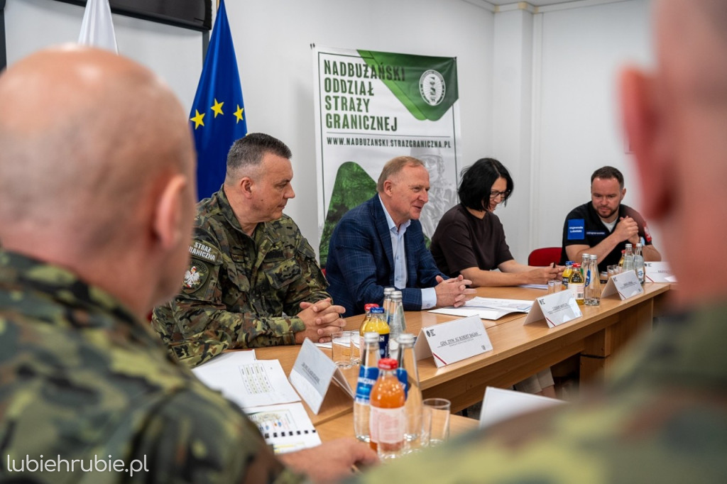 Wiceminister MSWiA odwiedził przejścia graniczne